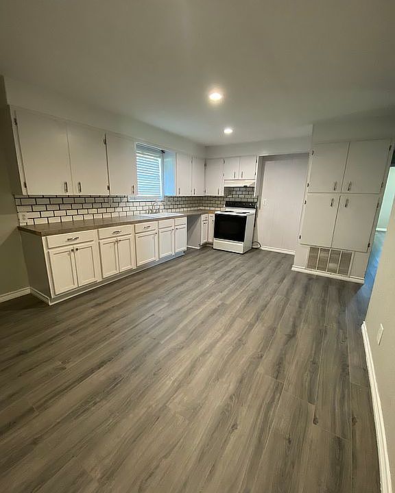 1st image of 1623 Horseshoe Dr