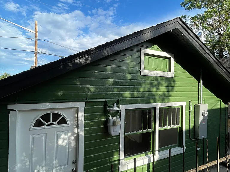 321 E Evans Ave — Photo 2
