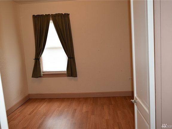5th image of 8703 270th St NW