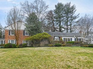 13416 Valley Dr, Rockville, MD 20850