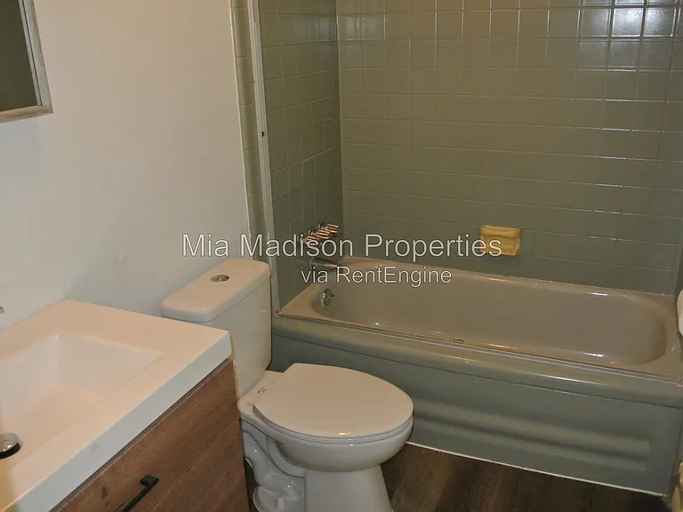 201 Sea Island Dr — Photo 27