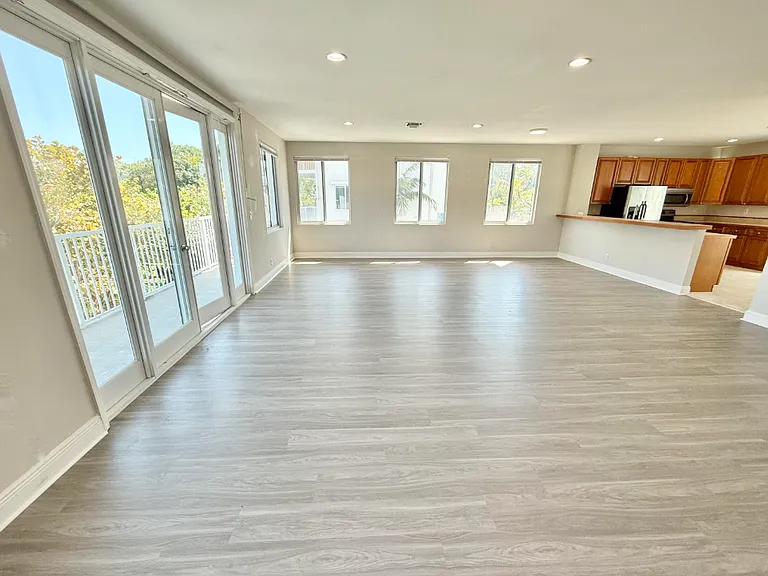 5840 N Flagler Dr — Photo 3