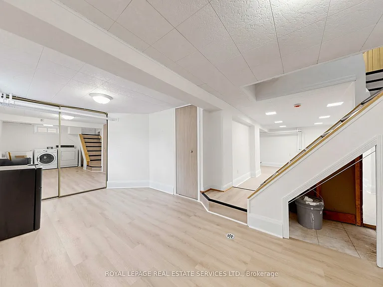 31 Rosemeade Ave — Photo 22