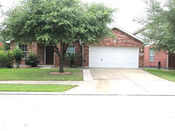 3rd image of 21203 Scenic Bluff Ln