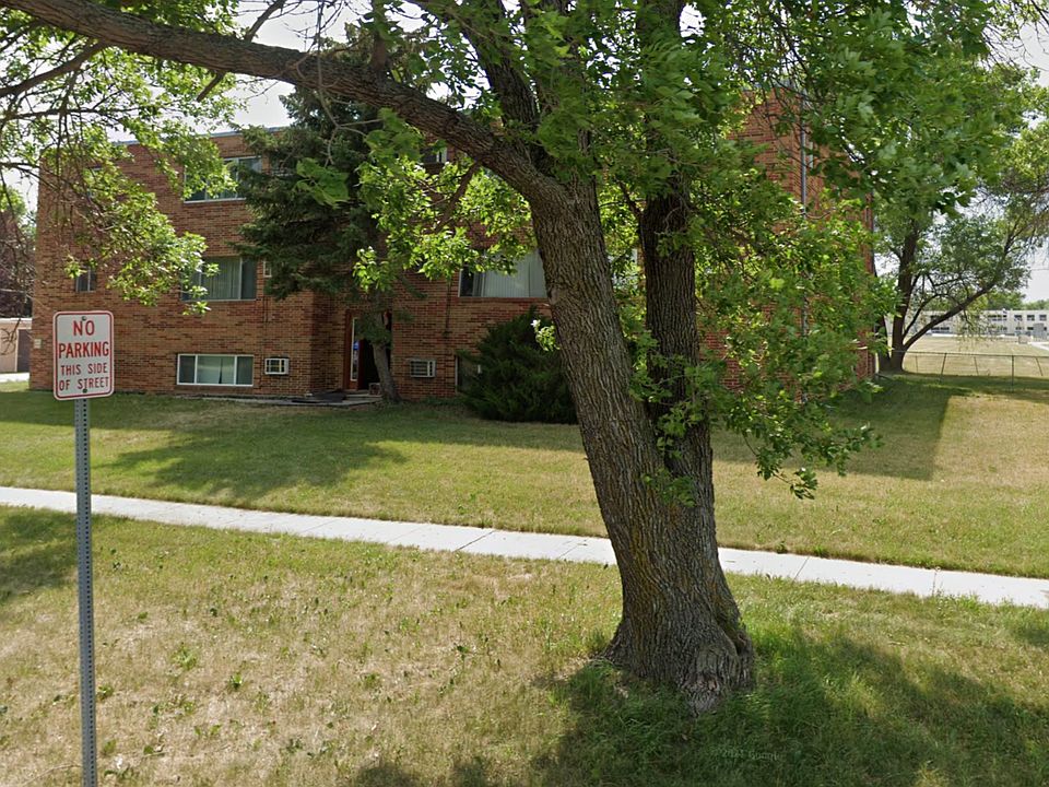 2nd image of 102 5th St E #3