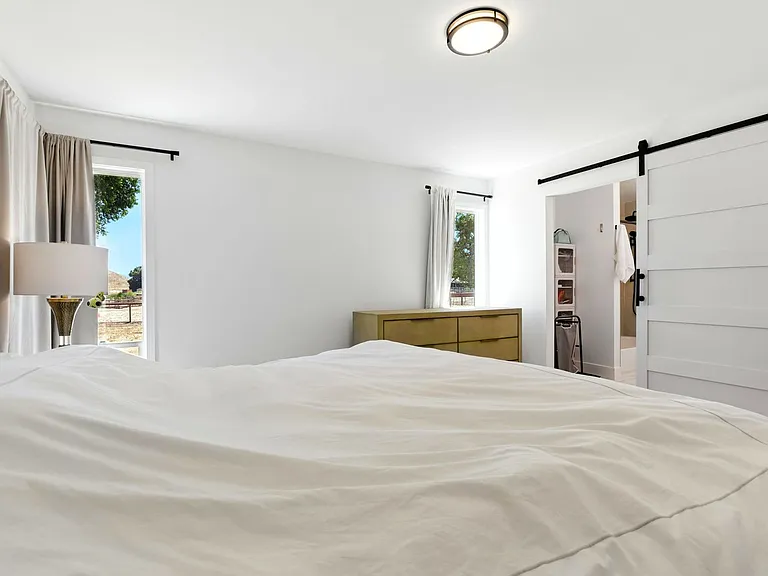 10200 Parrish View Dr — Photo 31