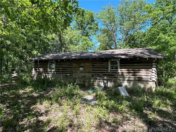 1701 E Radio Tower Road, Scottsburg, IN 47170