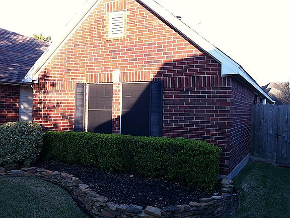 3rd image of 2130 Woodlands Dr