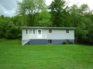 1570 Vandale Frk, Spencer, WV 25276