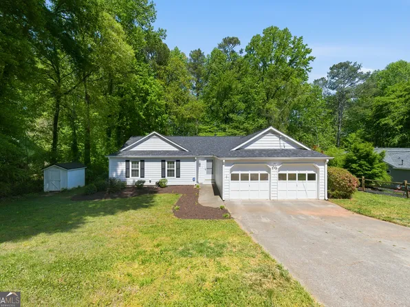 902 Riverstone Way, Woodstock, GA 30188