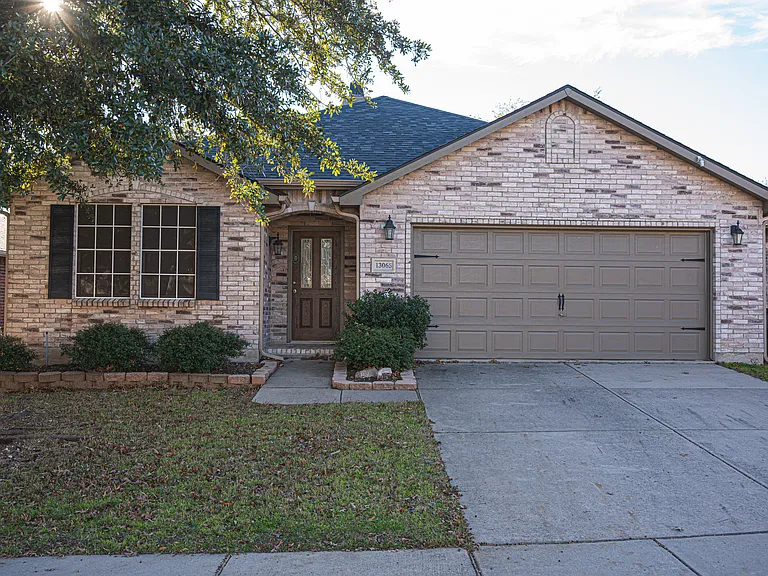 13065 Barbarosa Dr — Photo 9