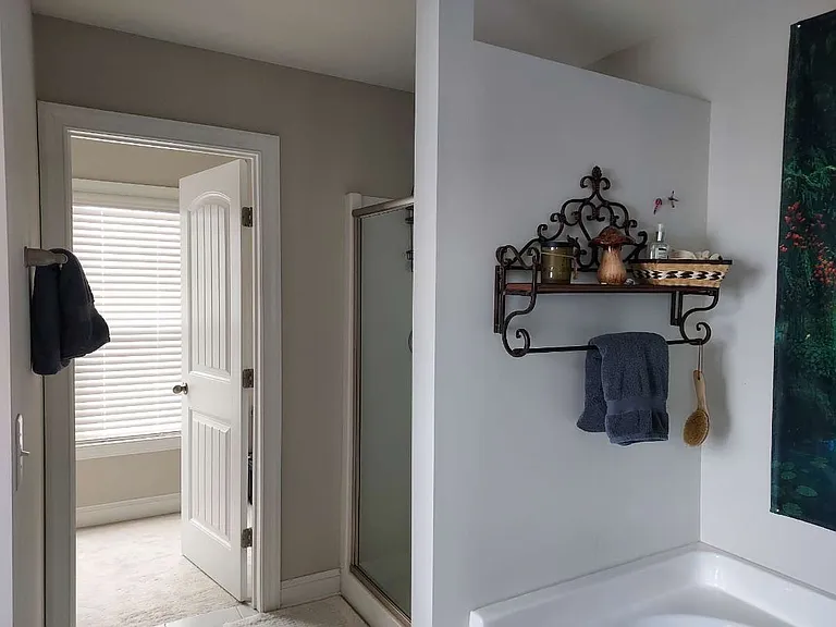 3040 Moorpark Ln — Photo 6