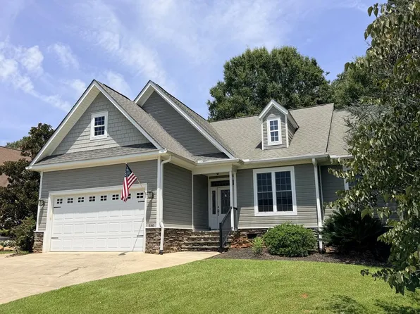 230 Arsenal Dr, Ninety Six, SC 29666
