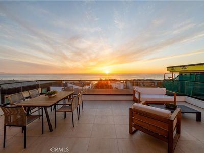 213 Bayview Dr, Manhattan Beach, CA, 90266