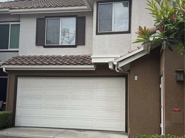 223 Valley View Ter — Photo 2