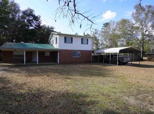 5535 Walker Rd, Milton, FL 32570