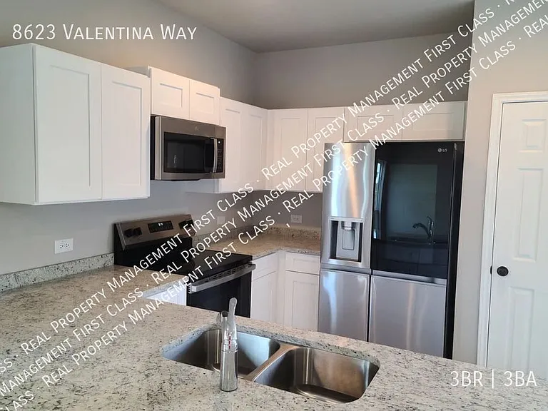8623 Valentina Way — Photo 6
