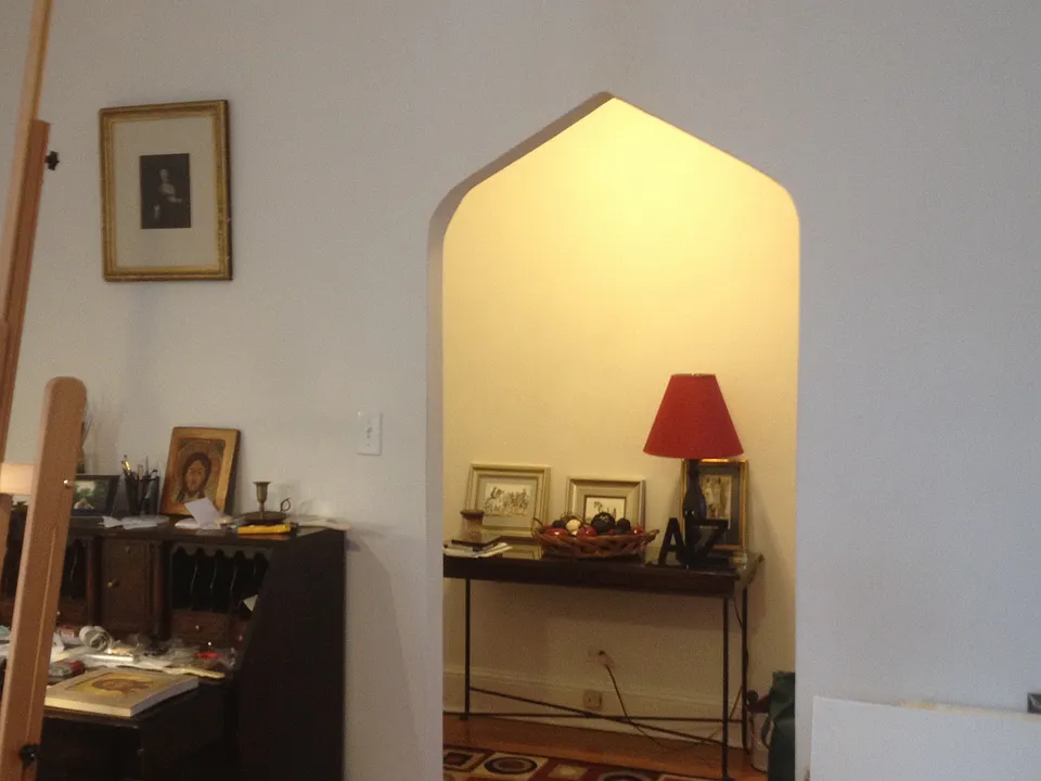 foyer leads to kitchen and living room