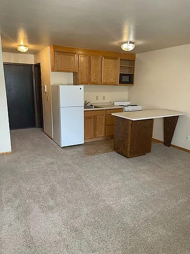 Floor plan 102-212