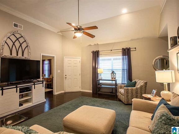 4th image of 5485 Magnolia Trl
