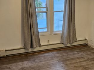 190 Rose Ave APT 4, Jersey City, NJ 07305