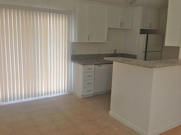 3975 Arizona St — Photo 3