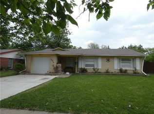 1806 S 3rd St, Garland, TX