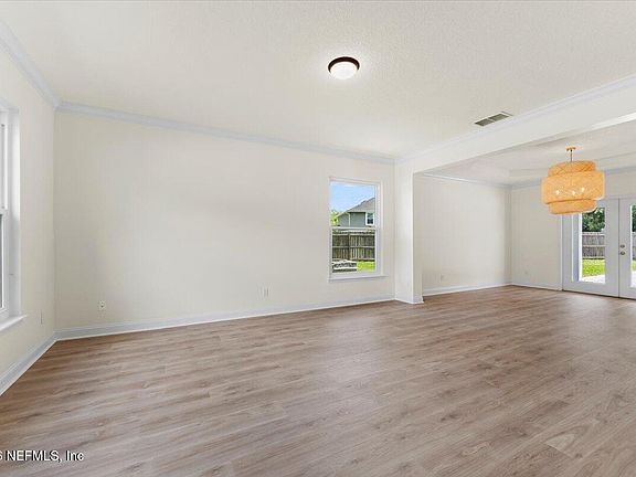 5th image of 1213 RIBBON Road
