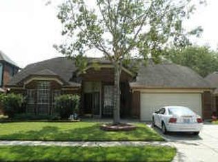 4715 Cavern Dr, Friendswood, TX 77546