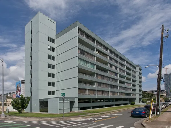 1122 Elm St APT 709, Honolulu, HI 96814