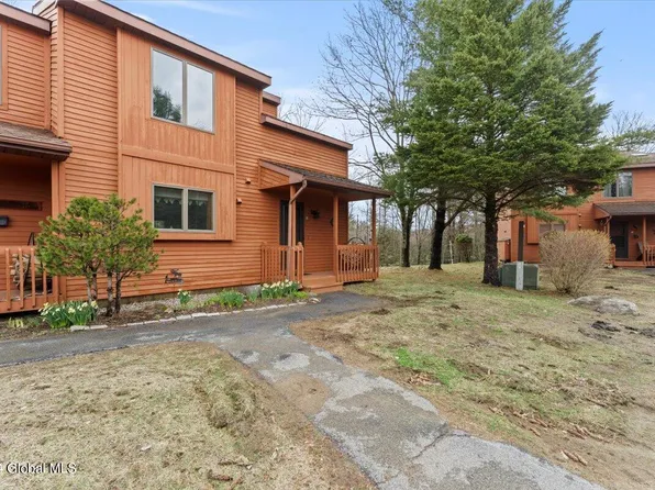 47 Summit Ridge #O, North Creek, NY 12853