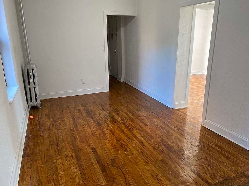 2nd image of 45-46 49th St #4D