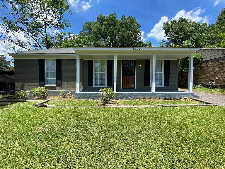 3402 Piney Woods Ave — Photo 1