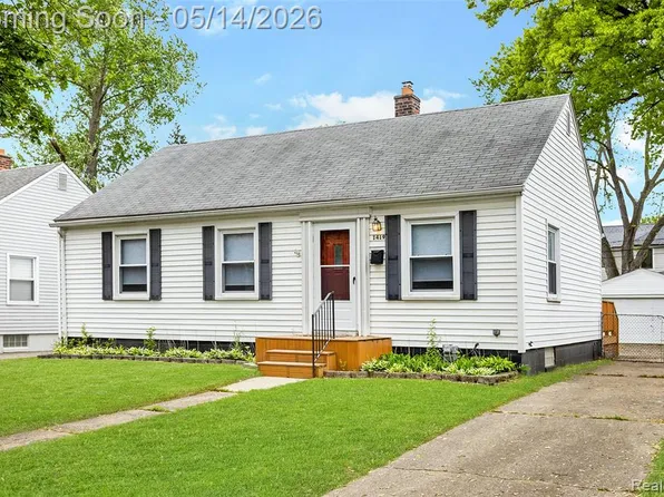 1419 N Blair Ave, Royal Oak, MI 48067
