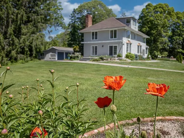 441 Post Rd, South Kingstown, RI 02879
