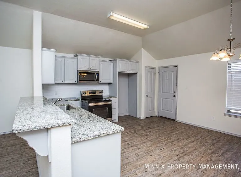 1118 Preston Trl — Photo 38