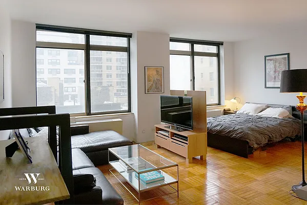 Rented by Warburg | media 11