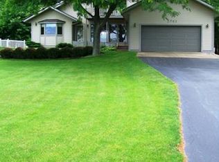 3761 Woodland Dr, Metamora, MI 48455