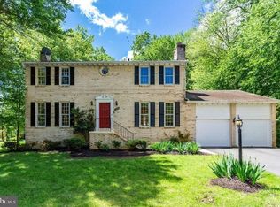 1358 Snow Meadow Ln, Mc Lean, VA 22102