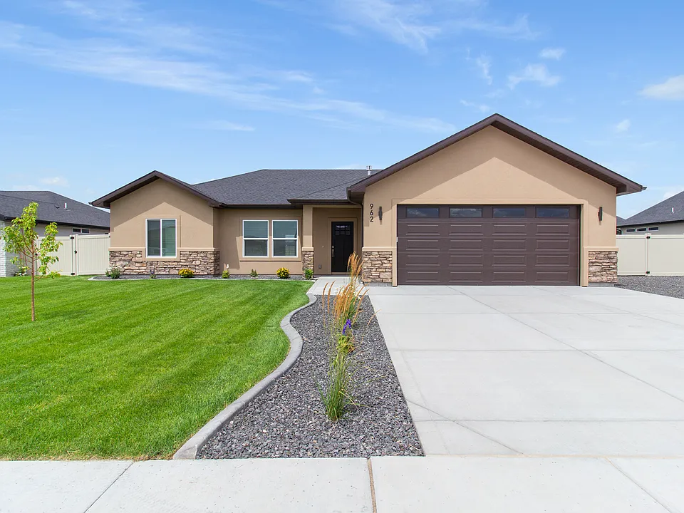 962 Quartz Rd