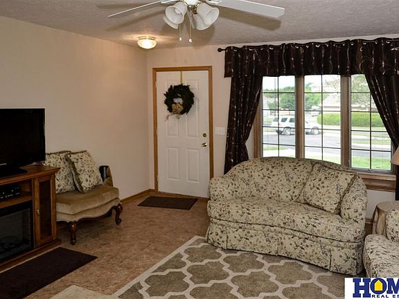 4th image of 2539 Hollyhock Cir #10