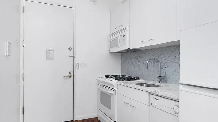 Sold by Nooklyn NYC LLC | media 3