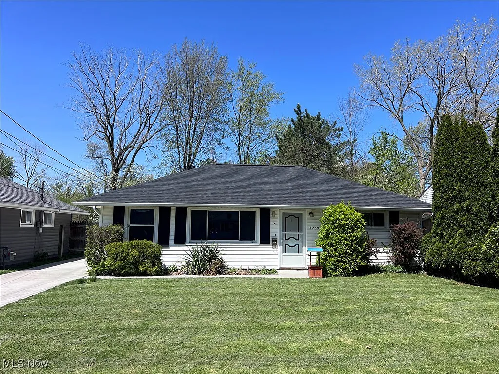 4259 Belle Ave photo 1