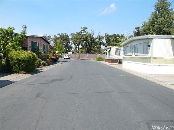2nd image of 6227 Yucatan Ave