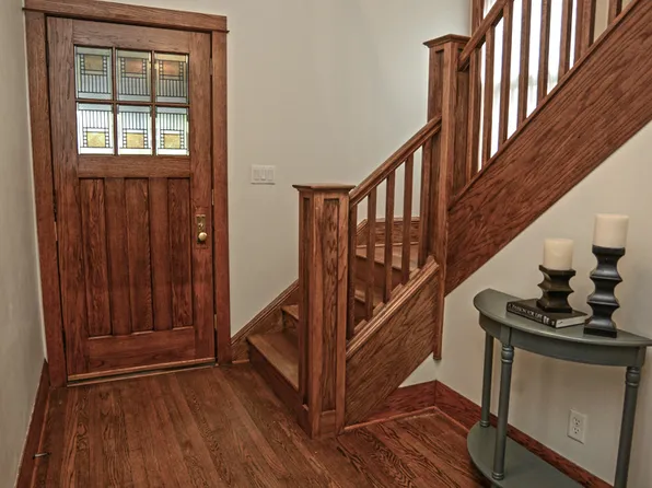 311 N Kensington Ave, La Grange Park, IL 60526