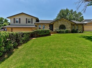 9101 Whitehall Ct, Oklahoma City, OK 73132