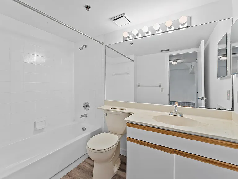 700 Uno Lago Dr #404 — Photo 23