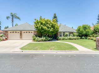 543 W Bedford Ave, Clovis, CA 93611