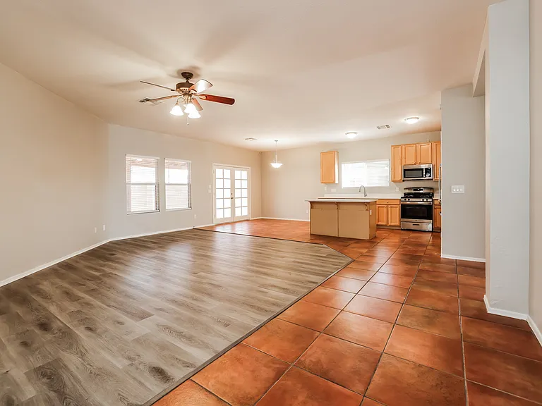 10833 S Camino San Clemente — Photo 6