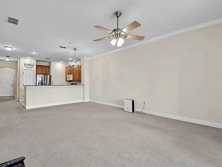 75 Riverview Bnd S #1614 — Photo 9